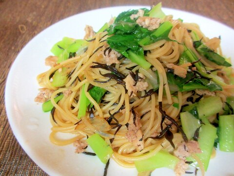 小松菜とひじきのそぼろパスタ